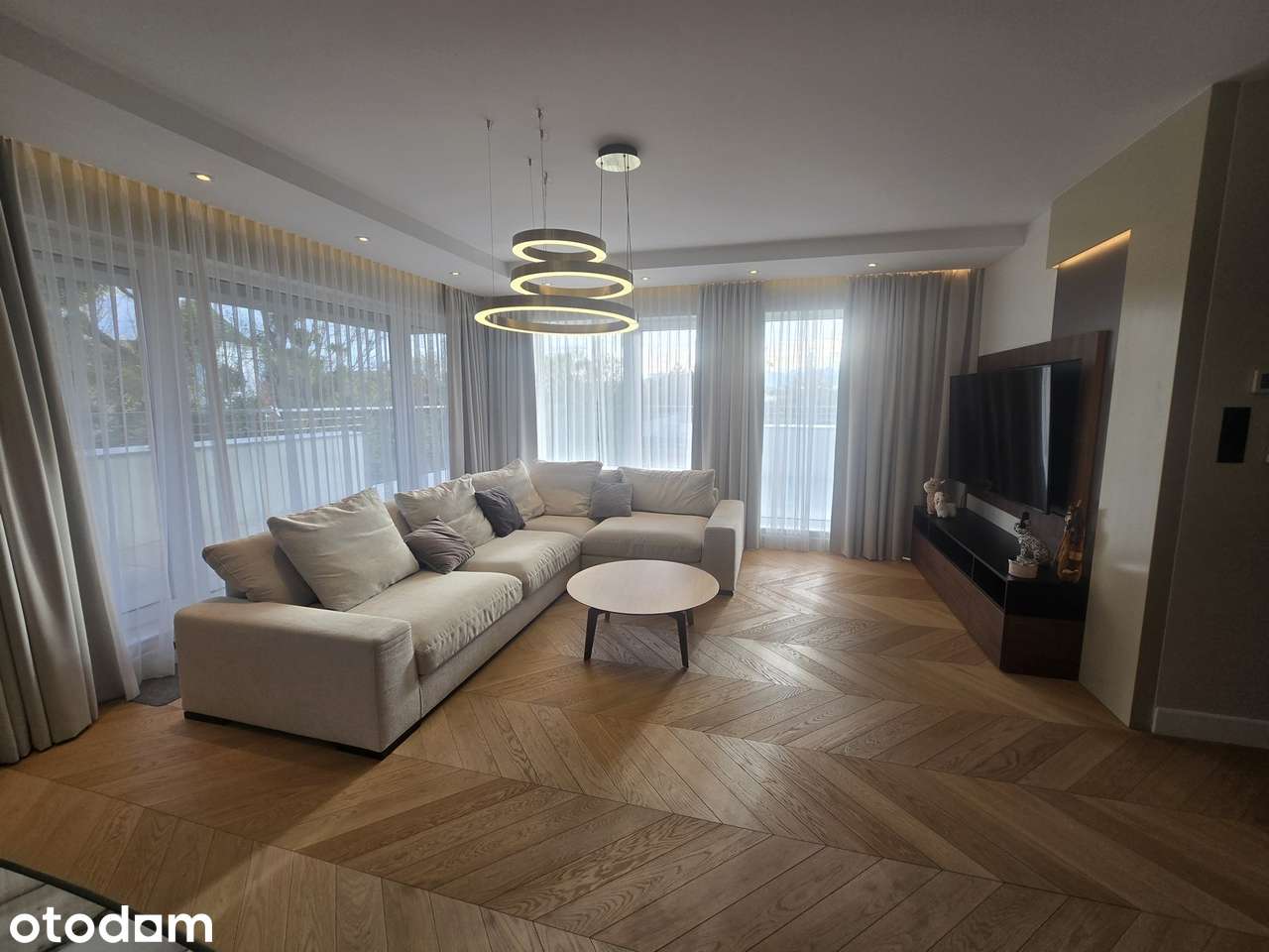Penthouse w nowoczesnym apartamentowcu nad brzegiem rzeki Węgorapy