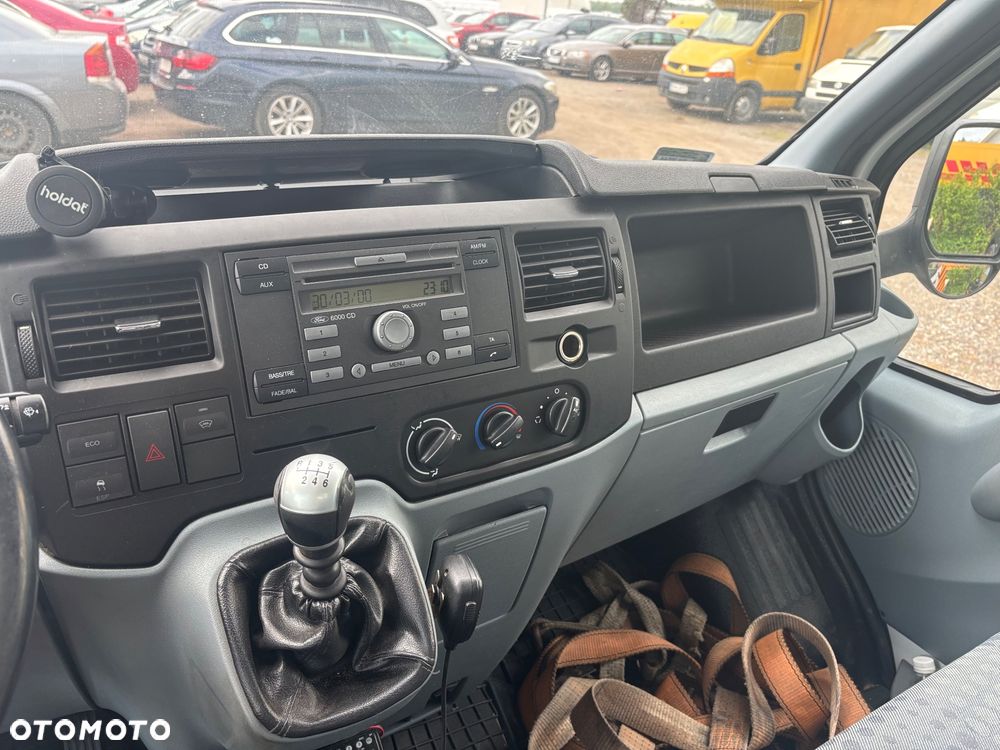 Ford Transit - 7