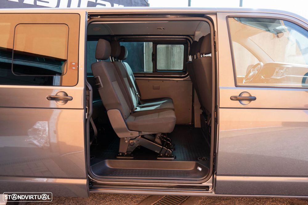 VW Transporter 2.0 TDI - 9
