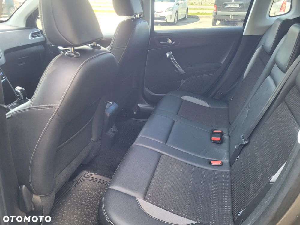 Peugeot 2008 e-HDi FAP 92 STOP & START Active - 21