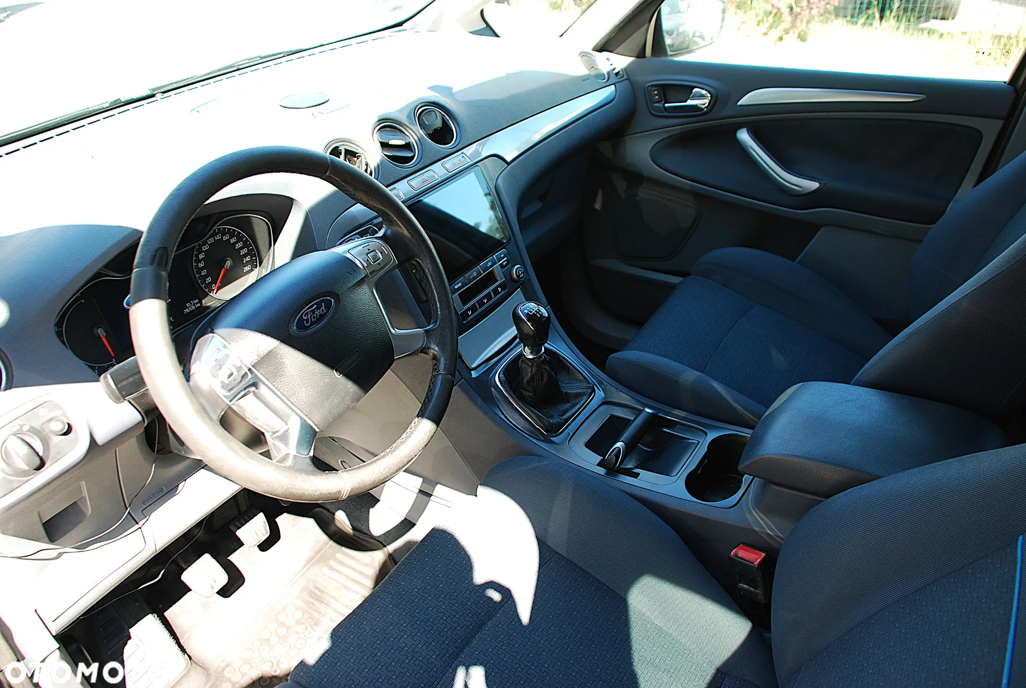 Ford S-Max 2.0 TDCi DPF Trend - 11