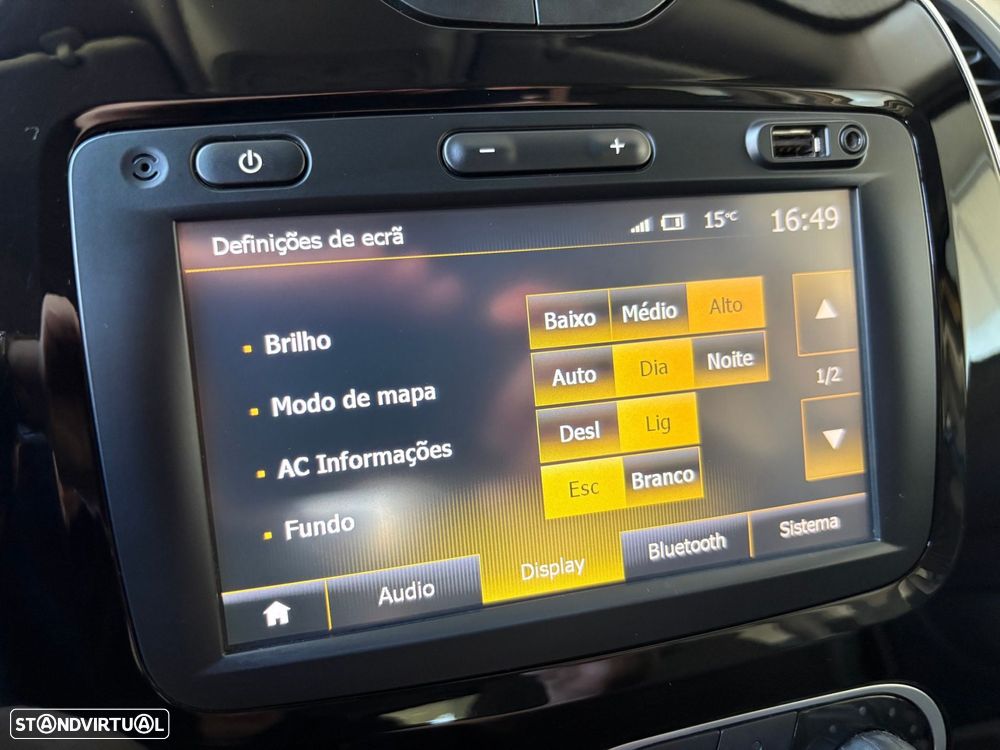 Renault Captur 1.5 dCi Exclusive - 24