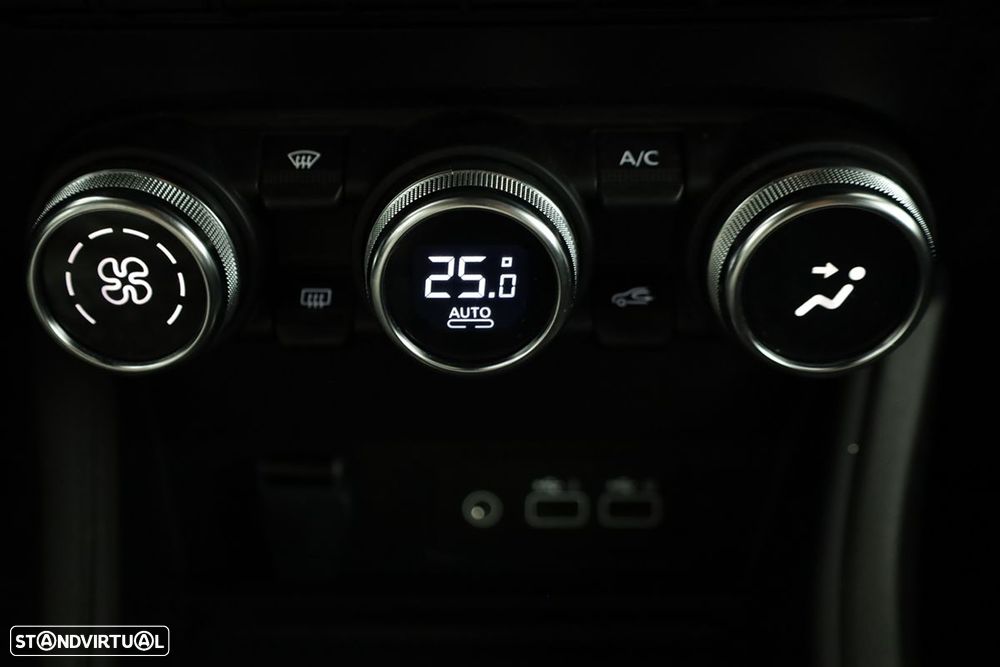 Renault Captur 1.0 TCe Techno - 13