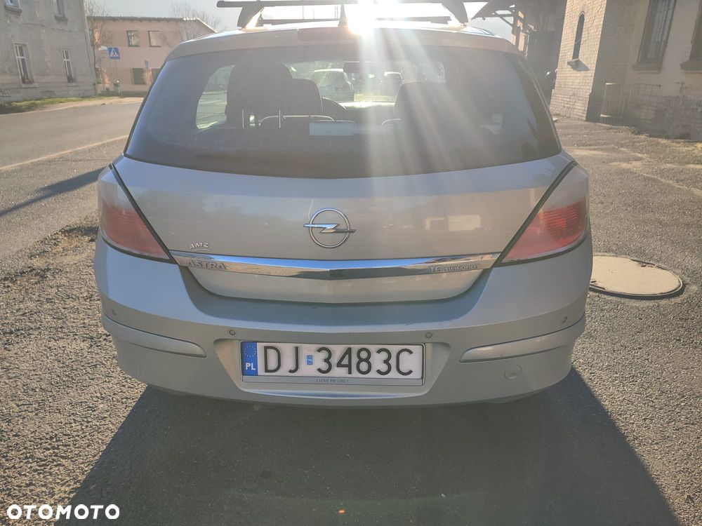 Opel Astra - 3