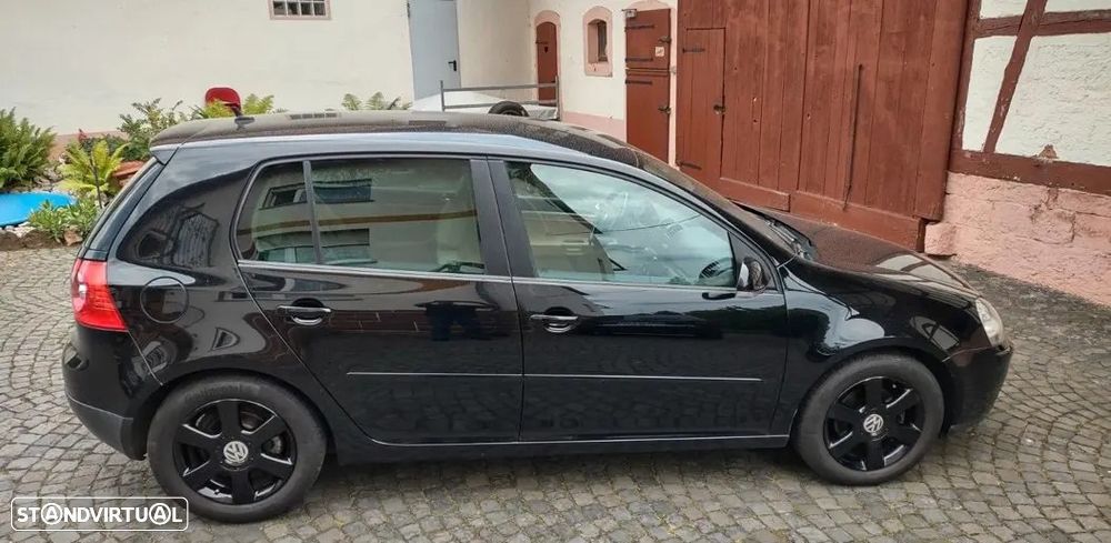 VW Golf - 5