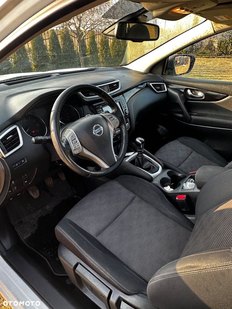 Nissan Qashqai - 12