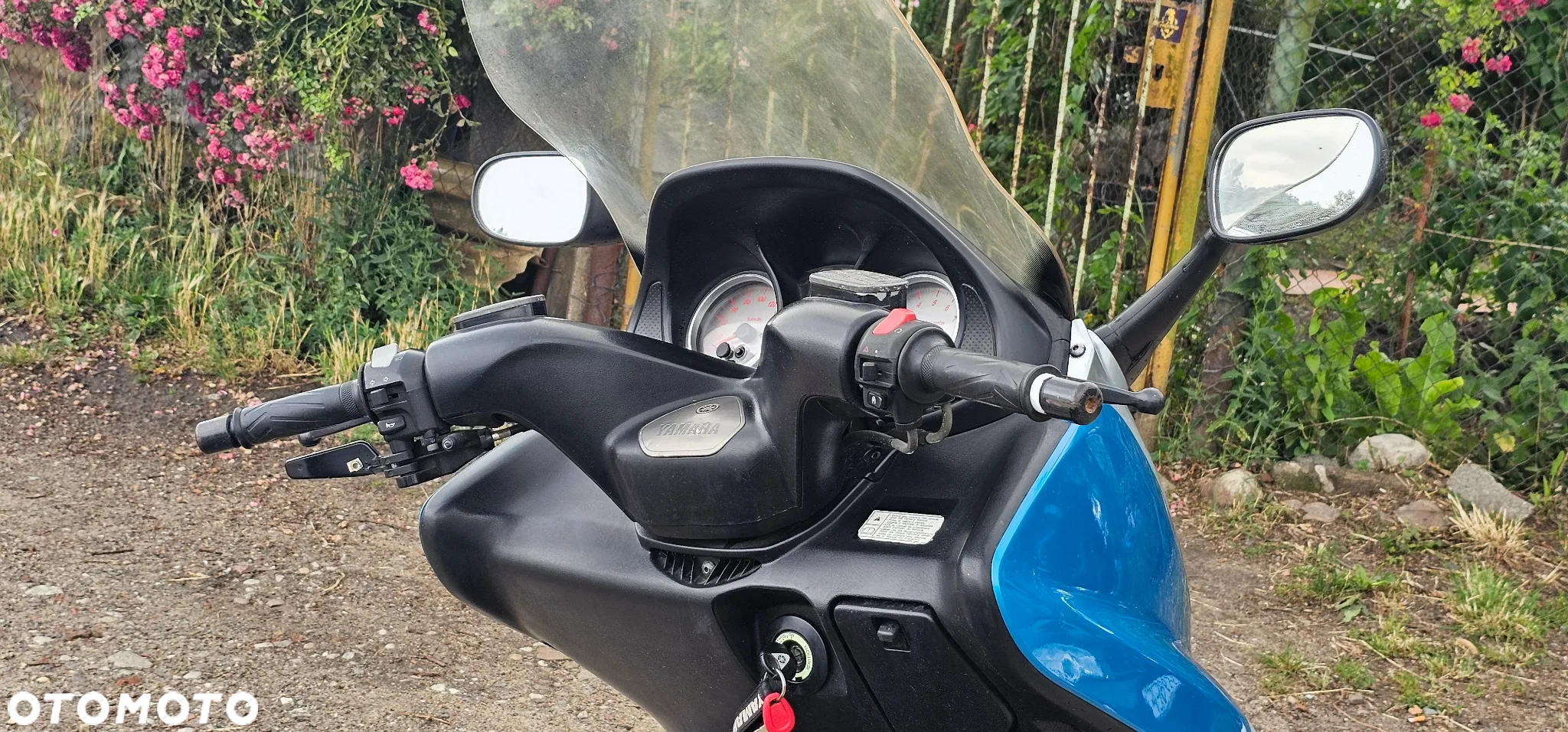 Yamaha Tmax - 36