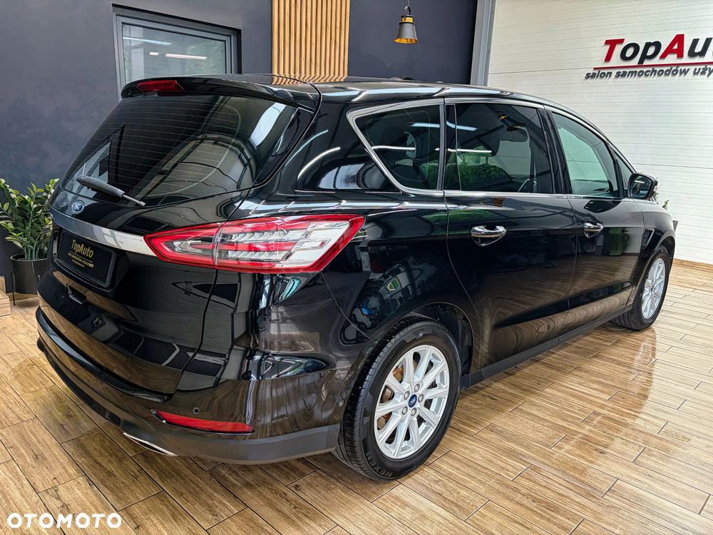 Ford S-Max 2.0 TDCi Titanium PowerShift - 7