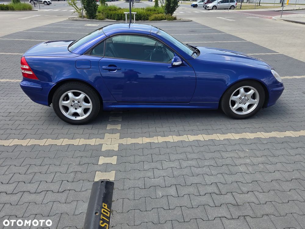 Mercedes-Benz SLK - 12