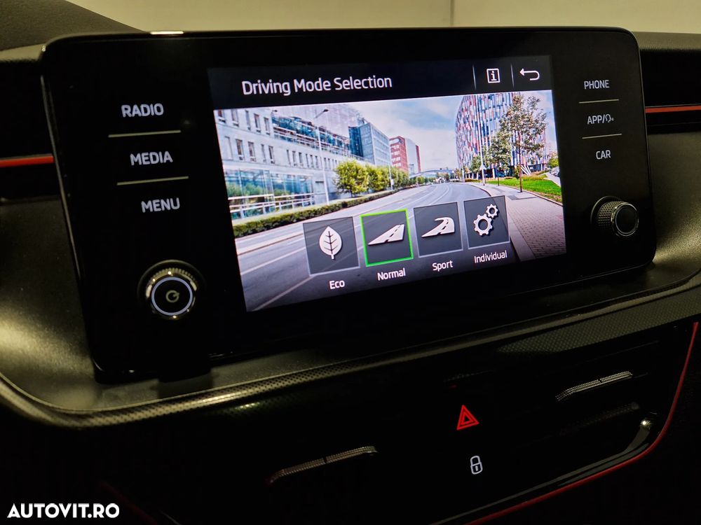 Skoda Kamiq 1.5 TSI DSG Monte Carlo - 21