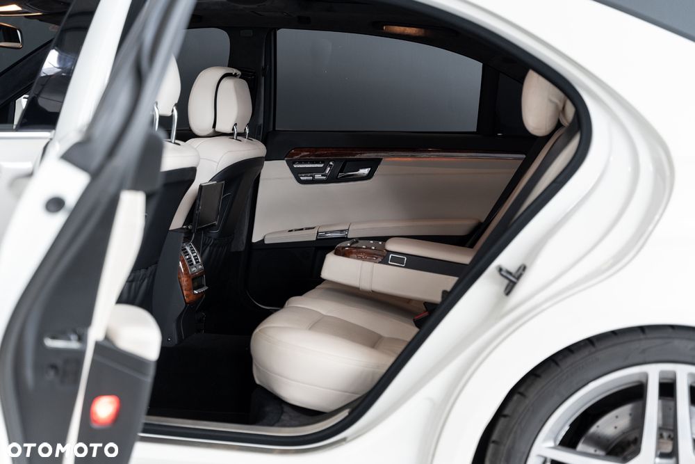 Mercedes-Benz Klasa S 63 AMG L - 29