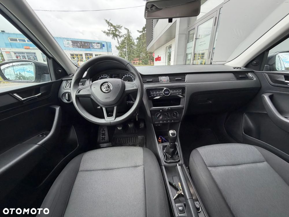 Skoda RAPID 1.6 TDI DPF Clever - 8