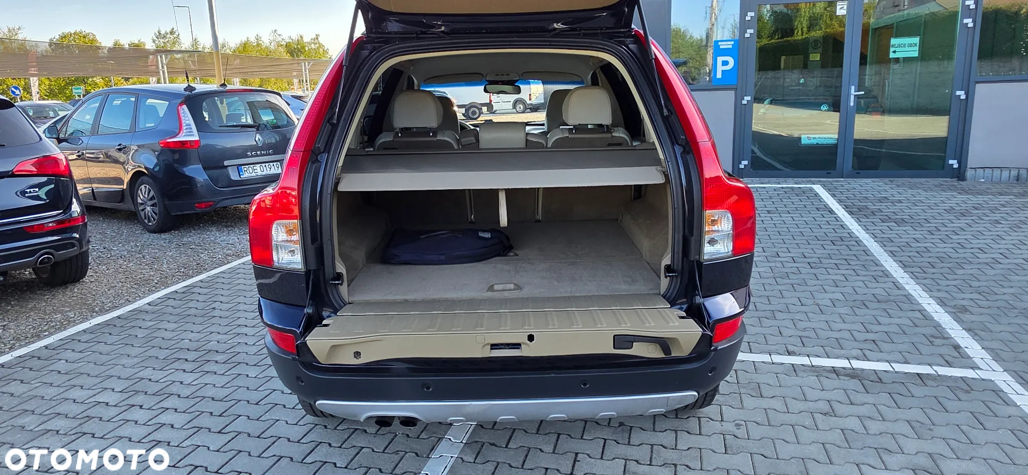 Volvo XC 90 - 16