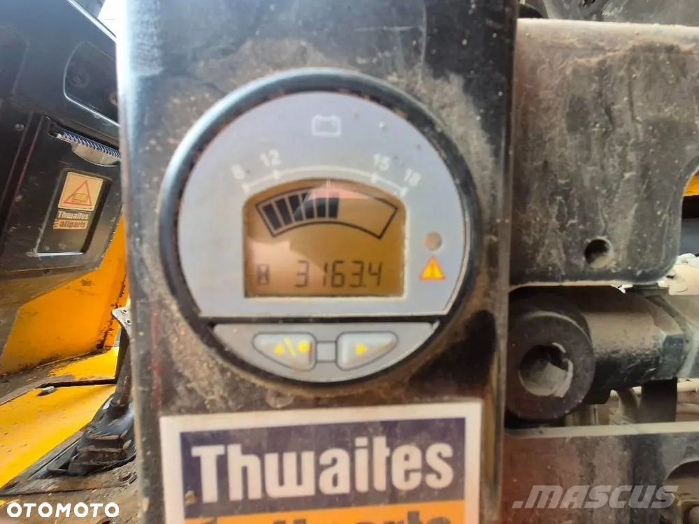 Thwaites 6000Ton - 12