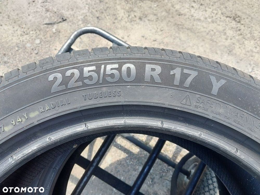 Opony letnie 225.50.17 Semperit - 2