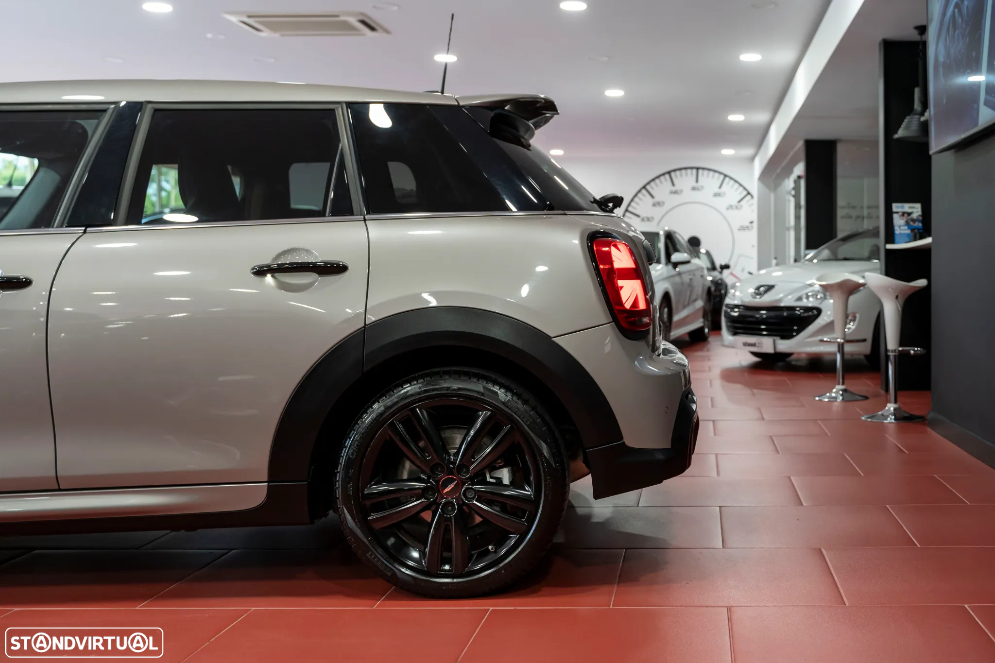 MINI 5 Portas One Auto - 8