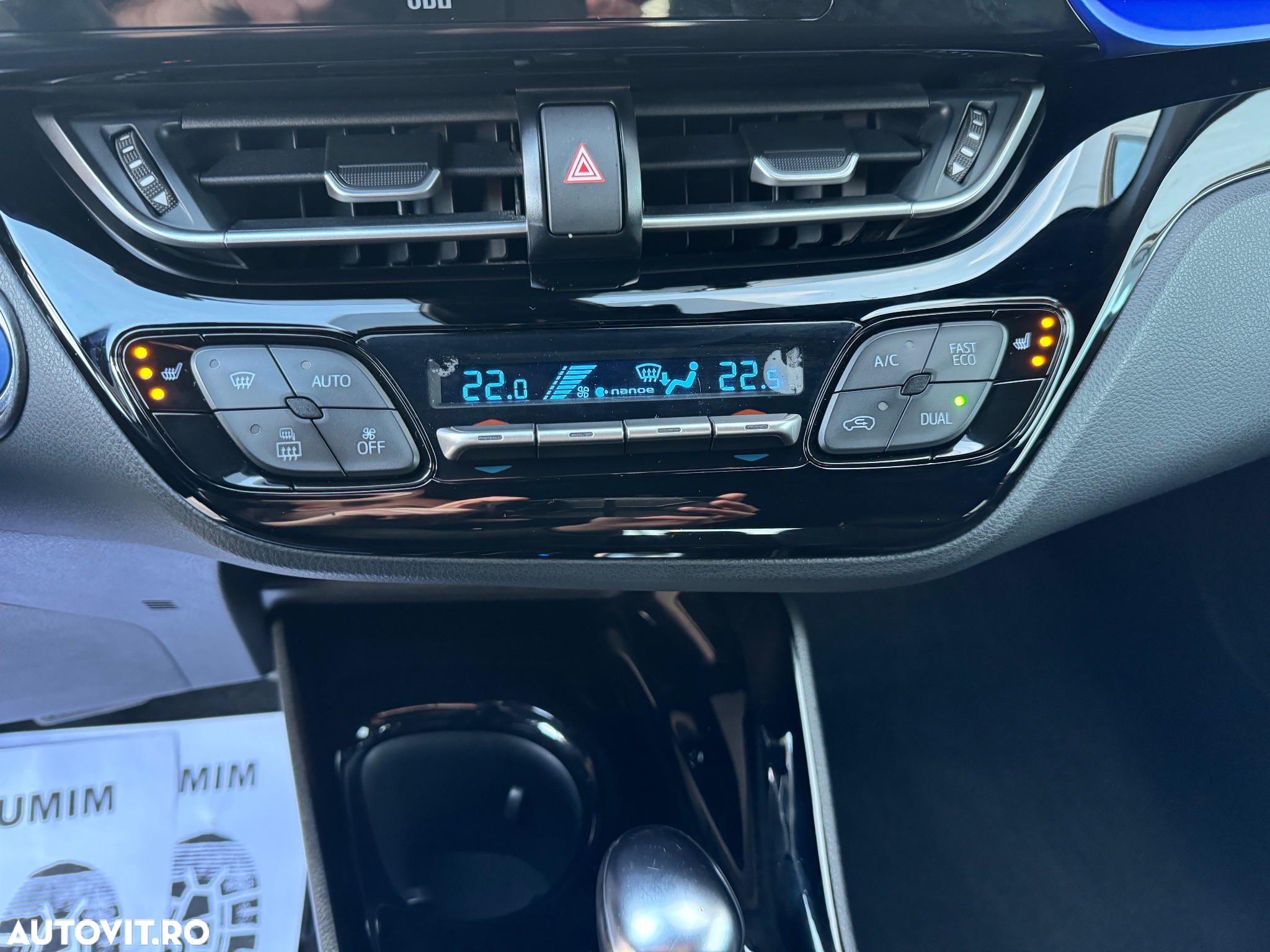 Toyota C-HR 2.0 HSD 184 CP 4x2 CVT C-ult Style bi-tone - 15