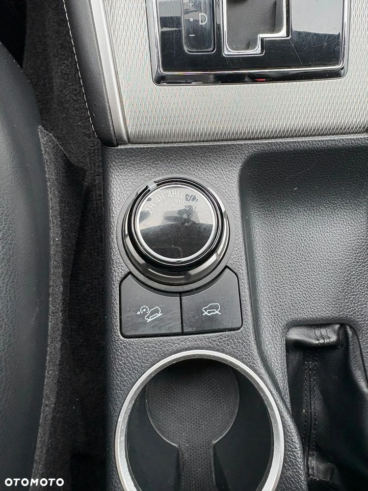 Mitsubishi L200 2.2 d DC Power Stark Basic - 14
