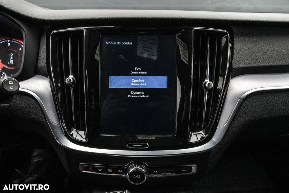 Volvo V60 D3 Base - 22