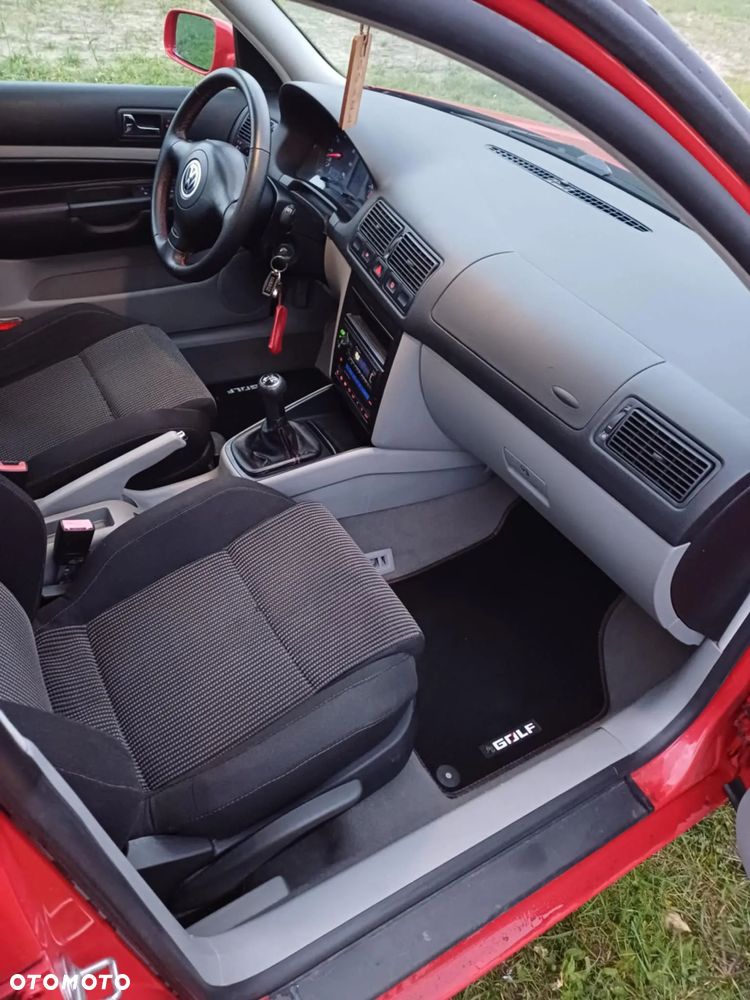 Volkswagen Golf IV 1.4 16V Basis - 11