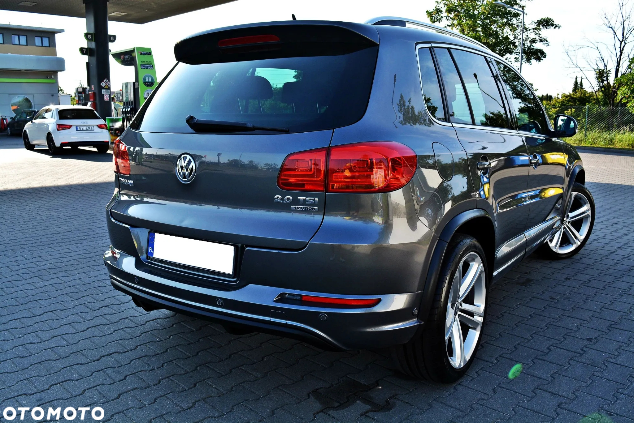 Volkswagen Tiguan 2.0 TSI 4Mot R-Style DSG - 14