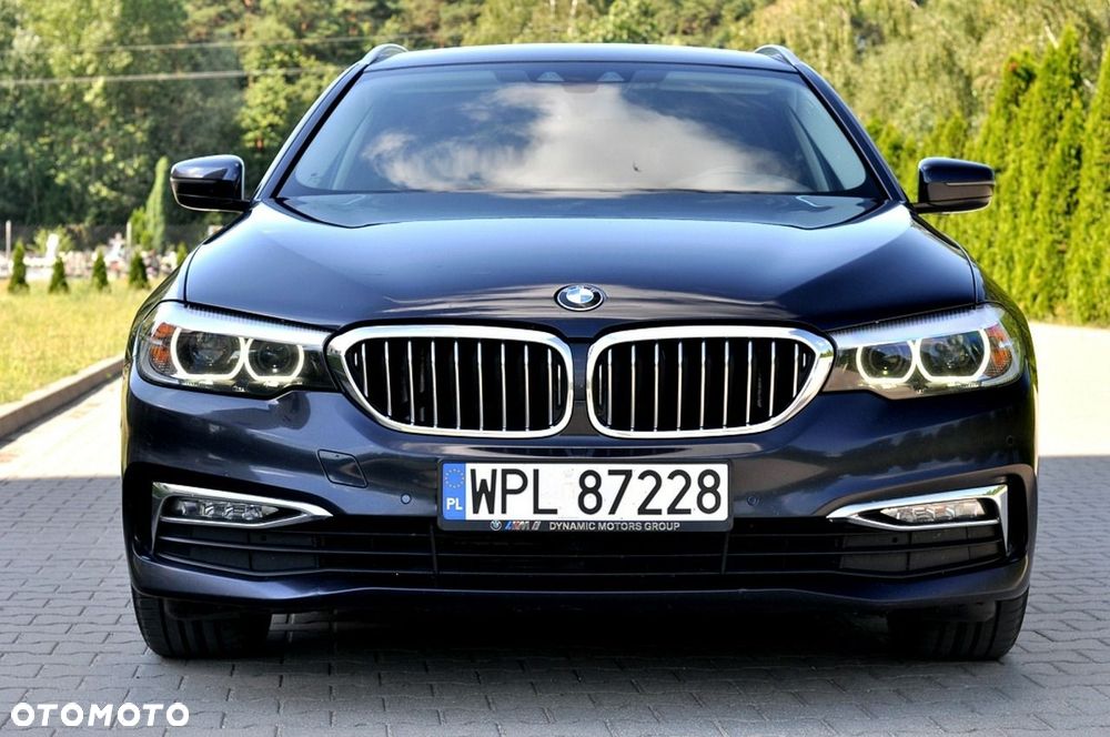 BMW Seria 5 520d Luxury Line sport - 28