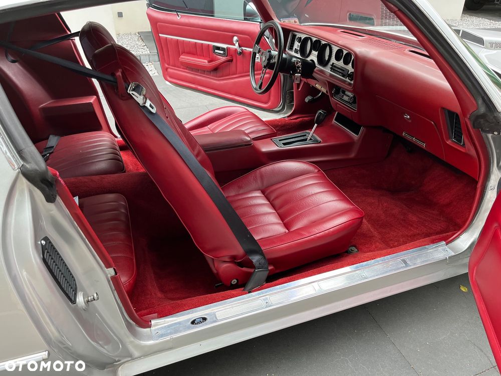 Pontiac Trans Am - 10