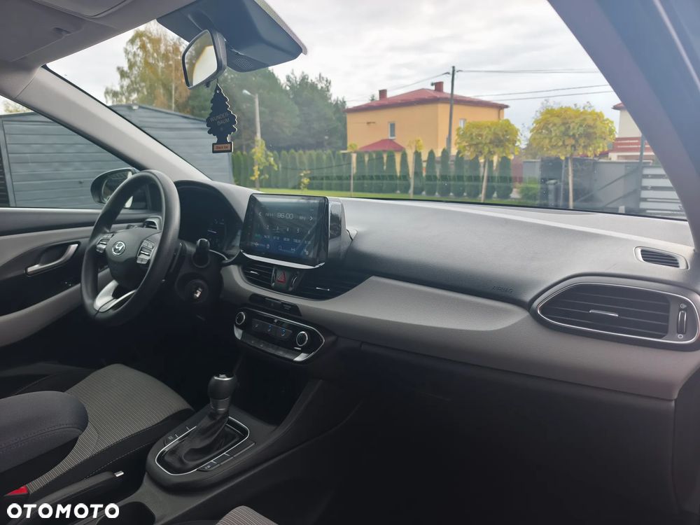 Hyundai i30 - 25
