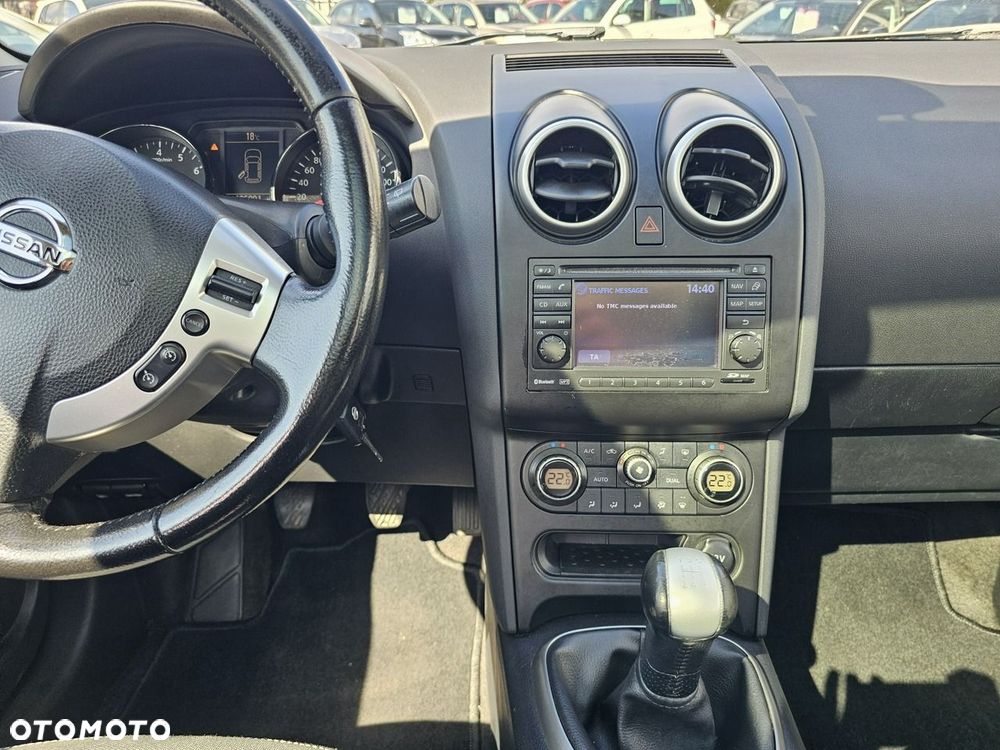 Nissan Qashqai 1.6 Tekna - 33