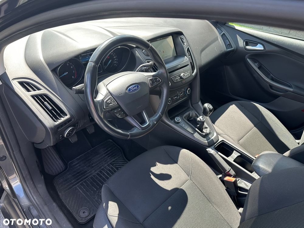 Ford Focus 1.0 EcoBoost Start-Stopp-System COOL&CONNECT DESIGN - 5