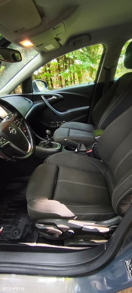 Opel Astra 2.0 CDTI Cosmo - 12