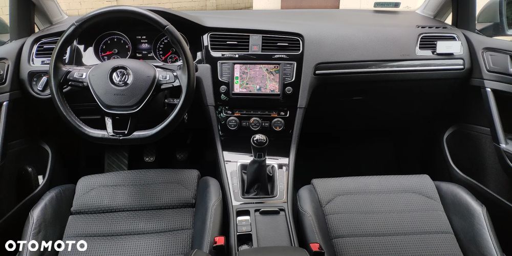 Volkswagen Golf 1.4 TSI BMT Highline - 11