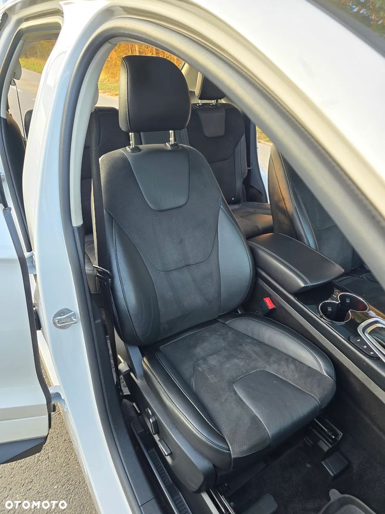 Ford Edge 2.0 TDCi Bi-Turbo 4x4 ST-LINE - 22