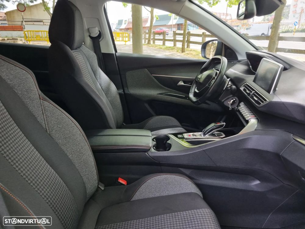 Peugeot 5008 PureTech 130 EAT8 Stop & Start Active Pack - 27