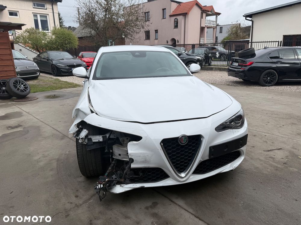 Alfa Romeo Giulia 2.0 Turbo 16V AT8 Super - 7