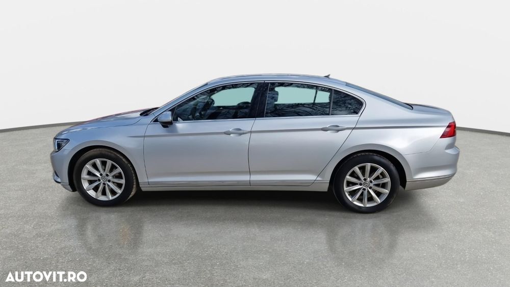 Volkswagen Passat 2.0 TDI DSG Highline - 10