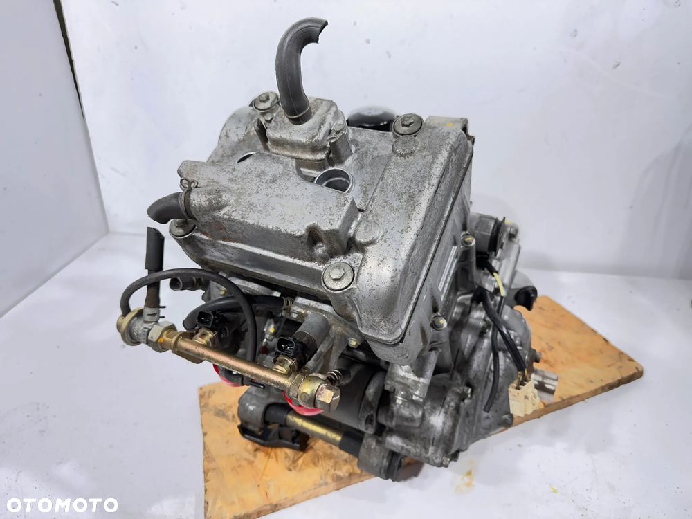 Silnik Honda Silver Wing 600 - 8