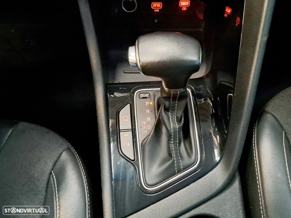 Kia Niro 1.6 GDi HEV Drive - 18