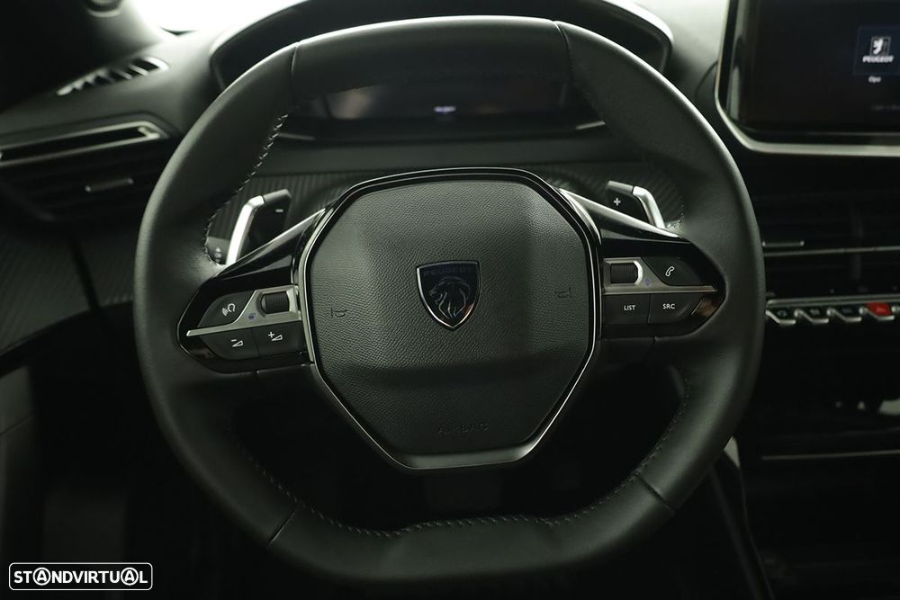 Peugeot 2008 1.2 PureTech Allure EAT8 - 16