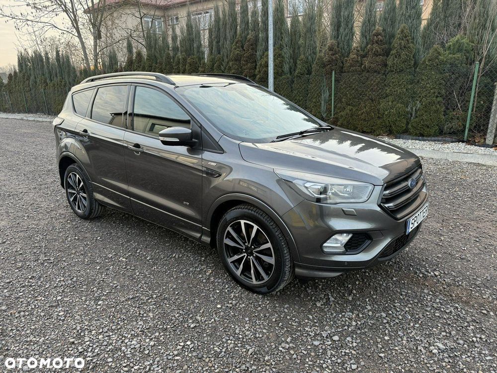 Ford Kuga - 3
