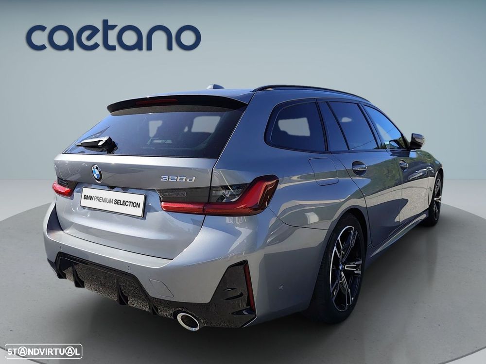 BMW 320 d Pack Desportivo M Auto - 8