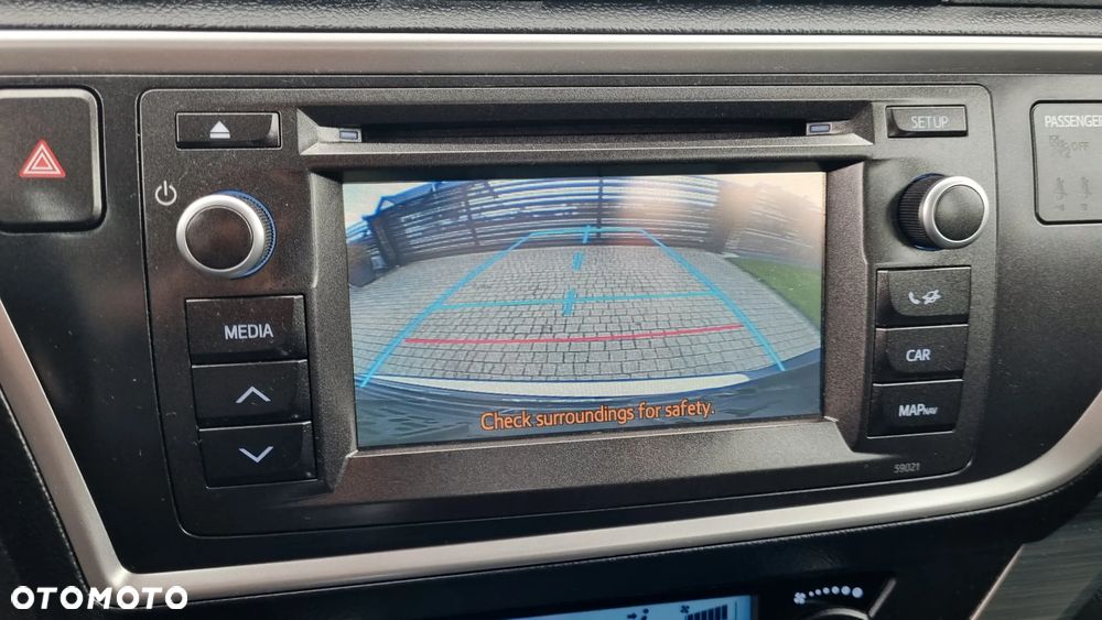 Toyota Auris 1.6 Valvematic Comfort - 19