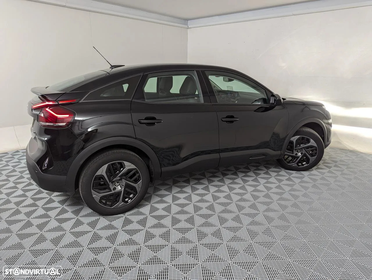 Citroën C4 1.2 PureTech Plus - 6