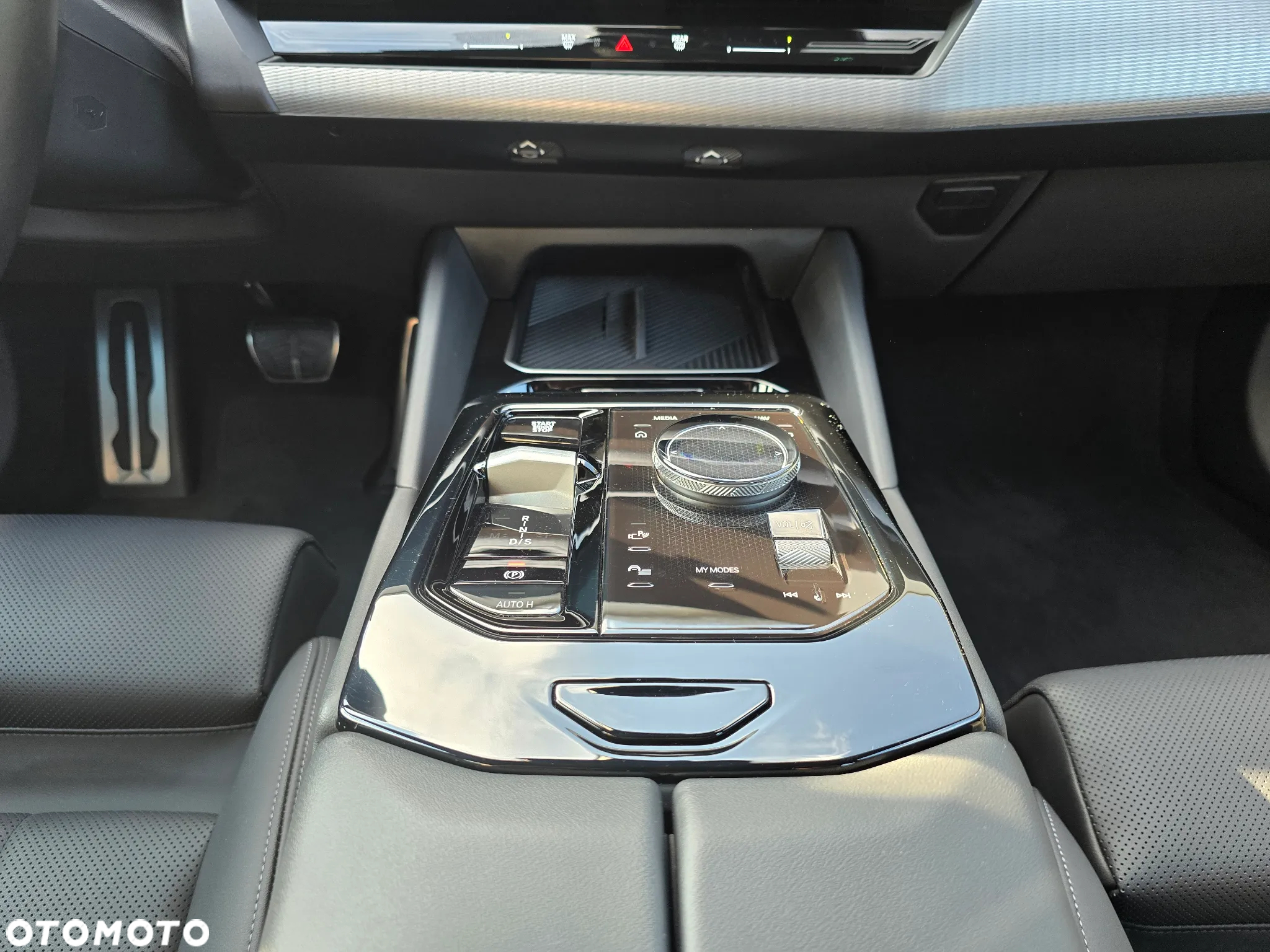 BMW Seria 5 520d Touring - 10