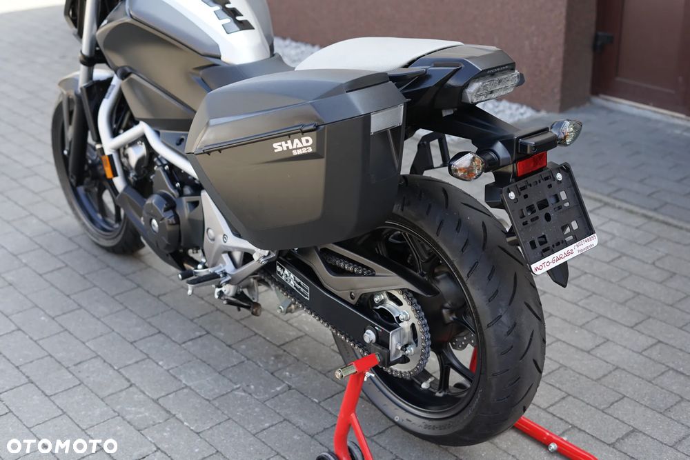 Honda NC - 24