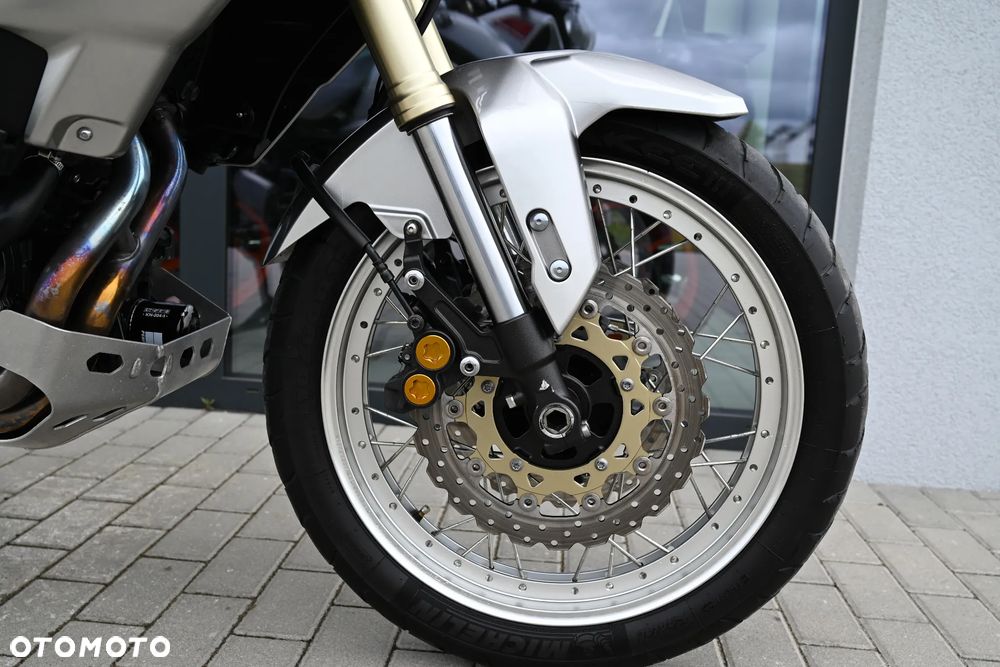 Yamaha Super Tenere - 16