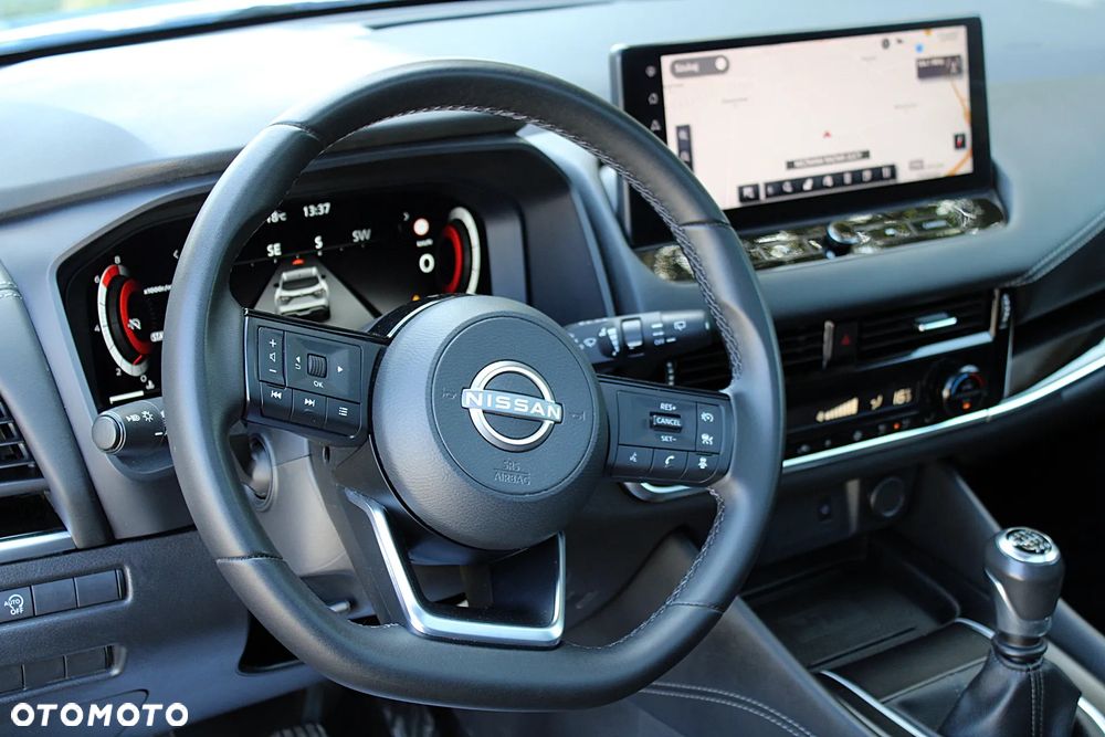 Nissan Qashqai 1.3 DIG-T N-Connecta - 27