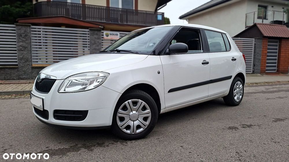 Skoda Fabia - 11