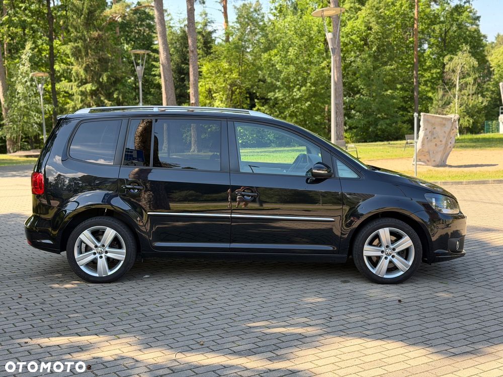 Volkswagen Touran 2.0 TDI Highline - 2