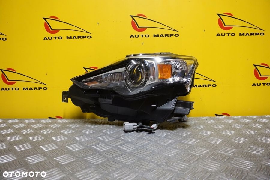 LEXUS IS IS250 IS350 2013 - LAMPA REFLEKTOR XENON LEWA USA - 2